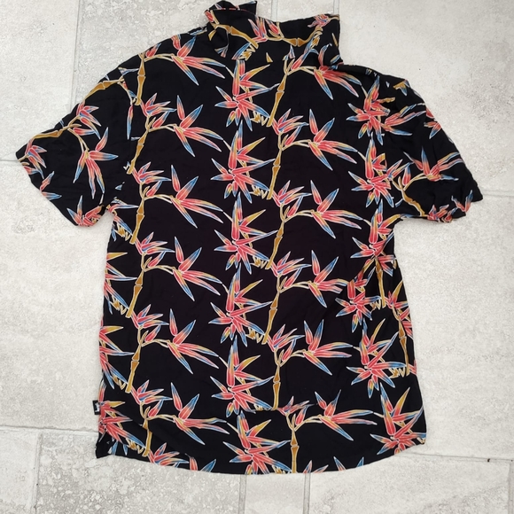 Stussy 100% Rayon button down mens medium - Picture 2 of 4